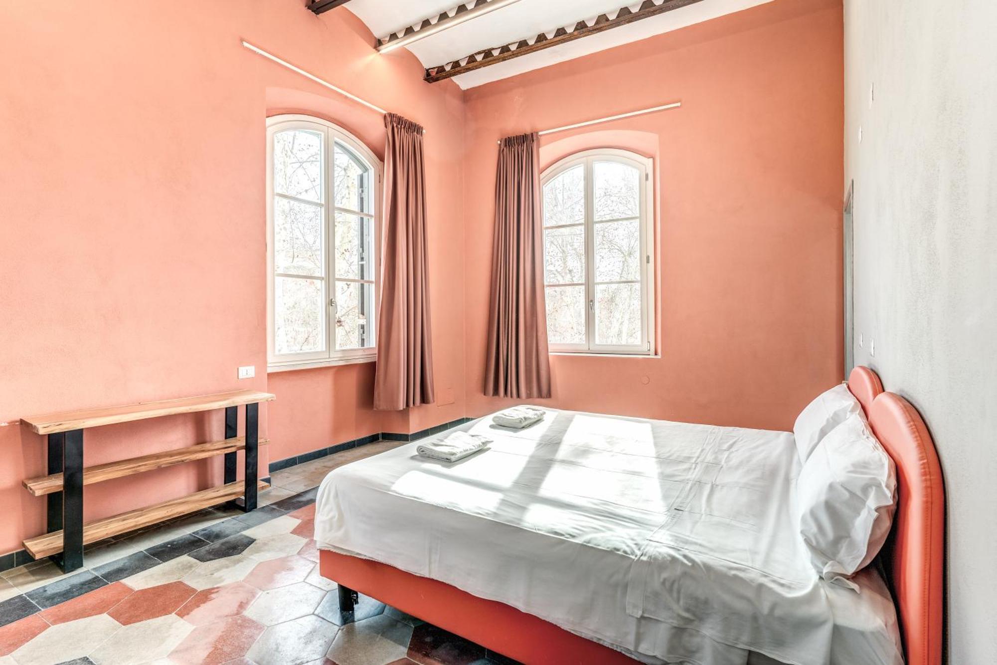 Хостел Borgo Ripa Urban Travel Рим Экстерьер фото