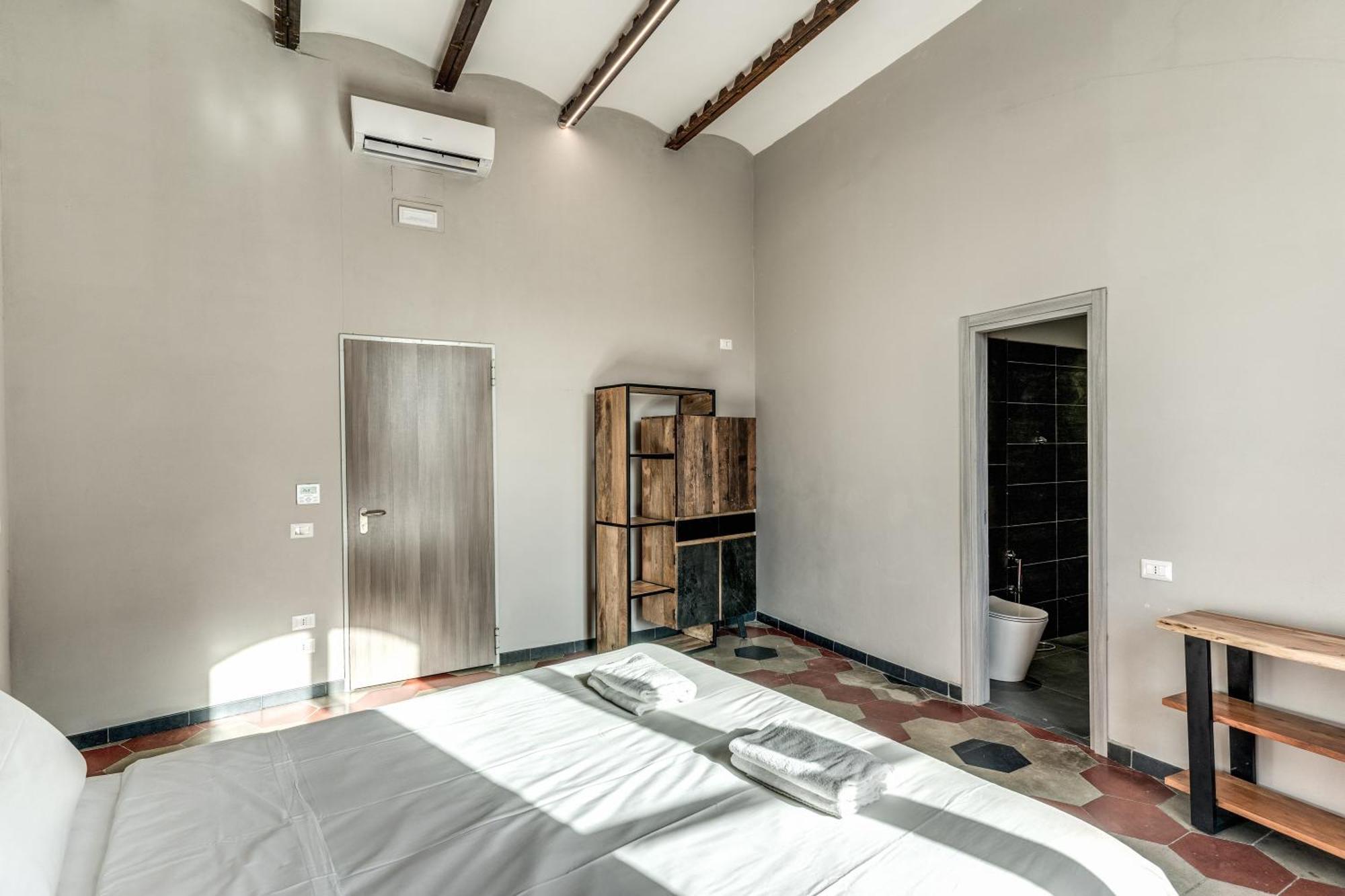 Хостел Borgo Ripa Urban Travel Рим Экстерьер фото