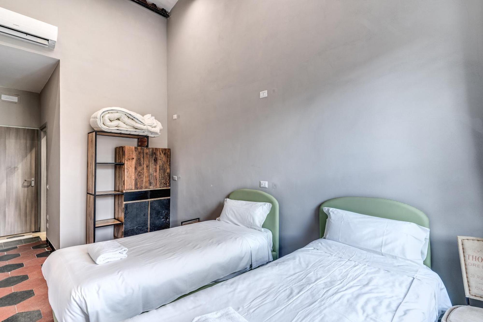 Хостел Borgo Ripa Urban Travel Рим Экстерьер фото